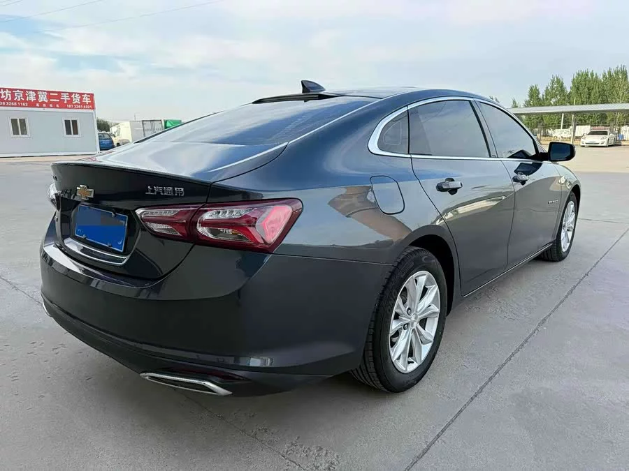 Chevrolet Malibu XL