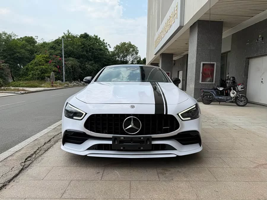 Mercedes Benz AMG GT