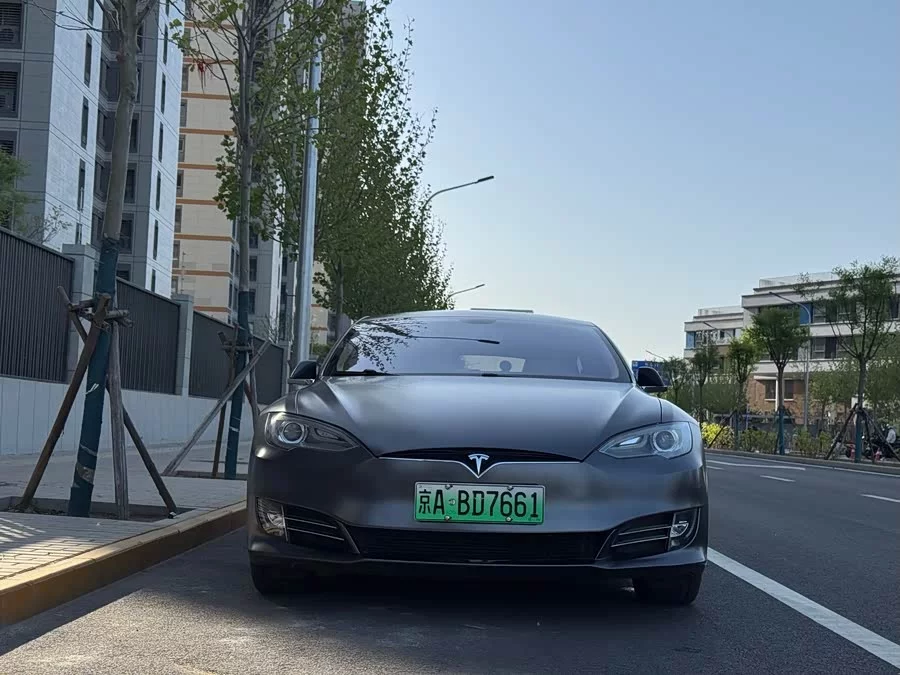 Tesla Model S