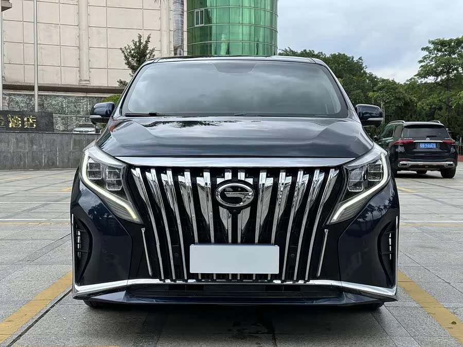 GAC Trumpchi M8
