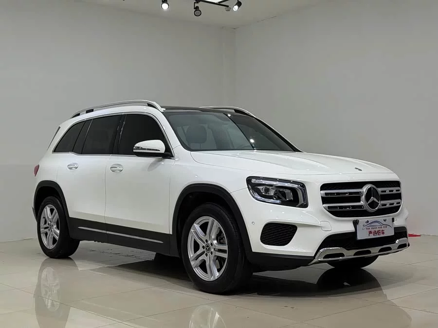 Mercedes Benz GLB