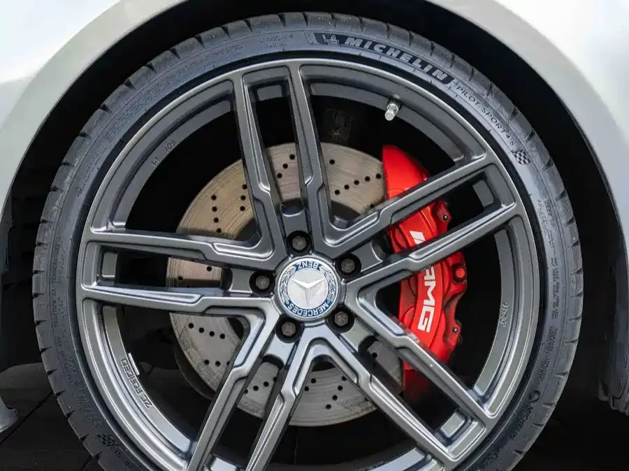 Mercedes Benz CLS AMG