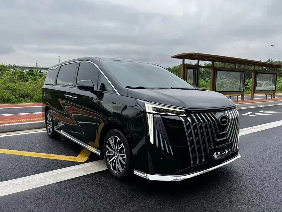 GAC Trumpchi M8