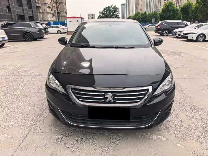 Peugeot 408