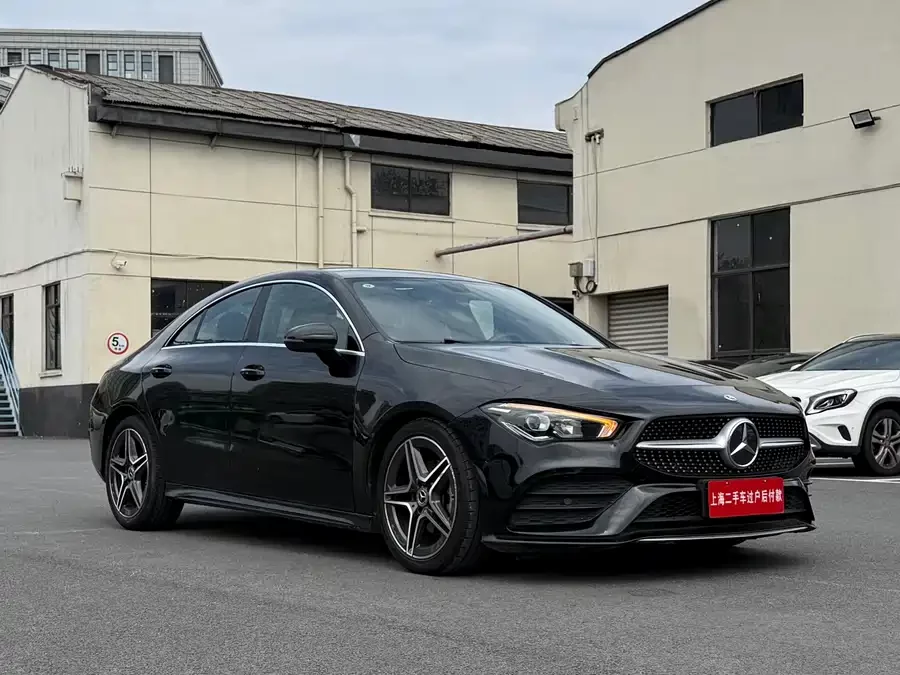 Mercedes-Benz CLA