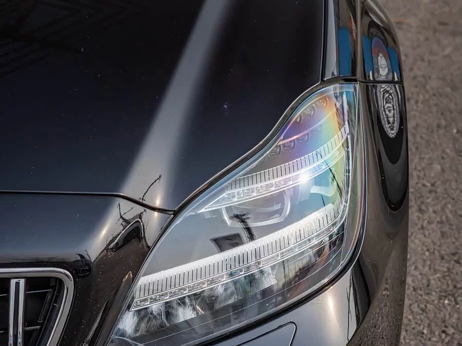 Mercedes Benz CLS