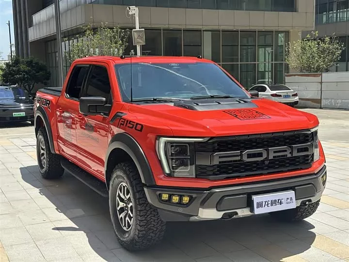 Ford F-150 Raptor