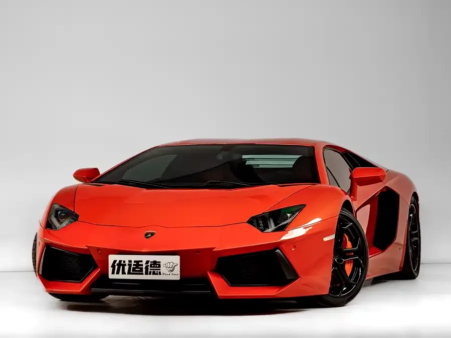 Lamborghini Aventador