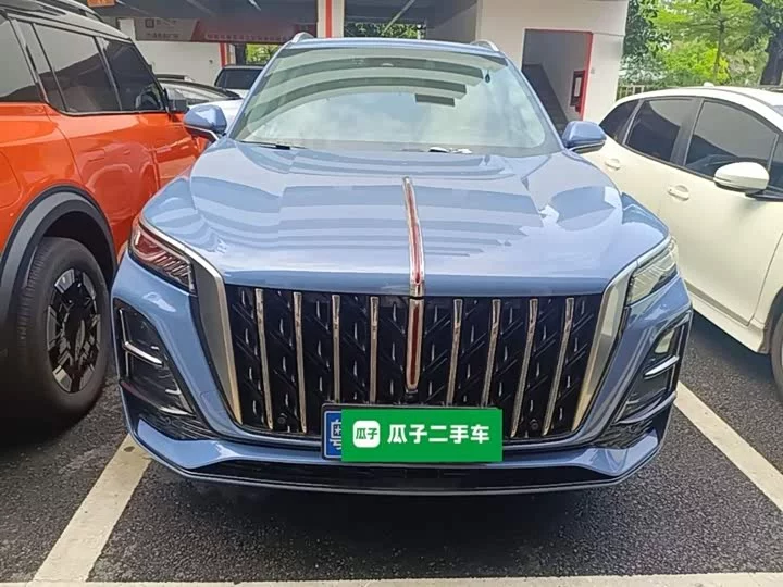 Hongqi HS5