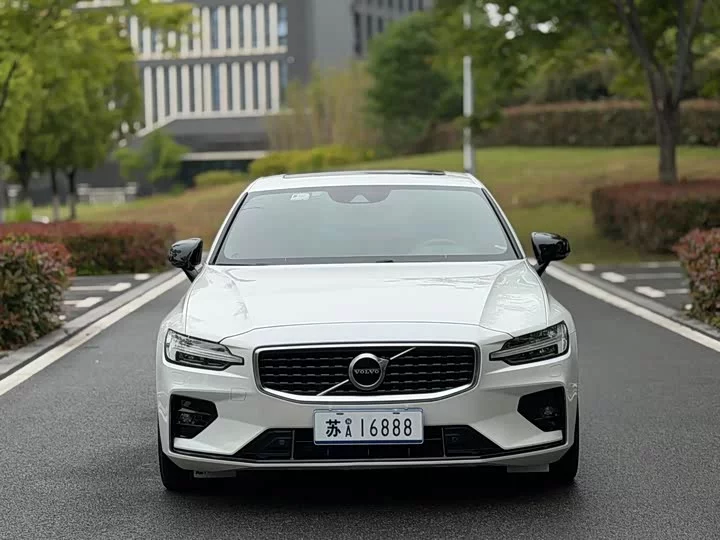Volvo S60