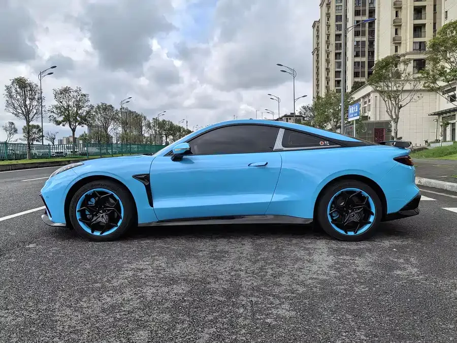 NETA Nezha GT