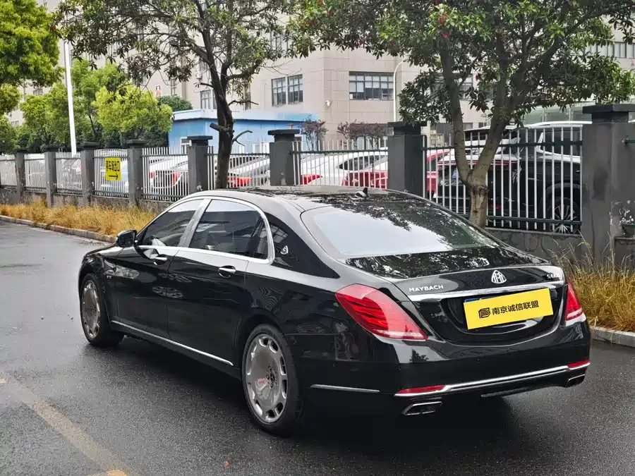 Mercedes Benz Maybach S-Class
