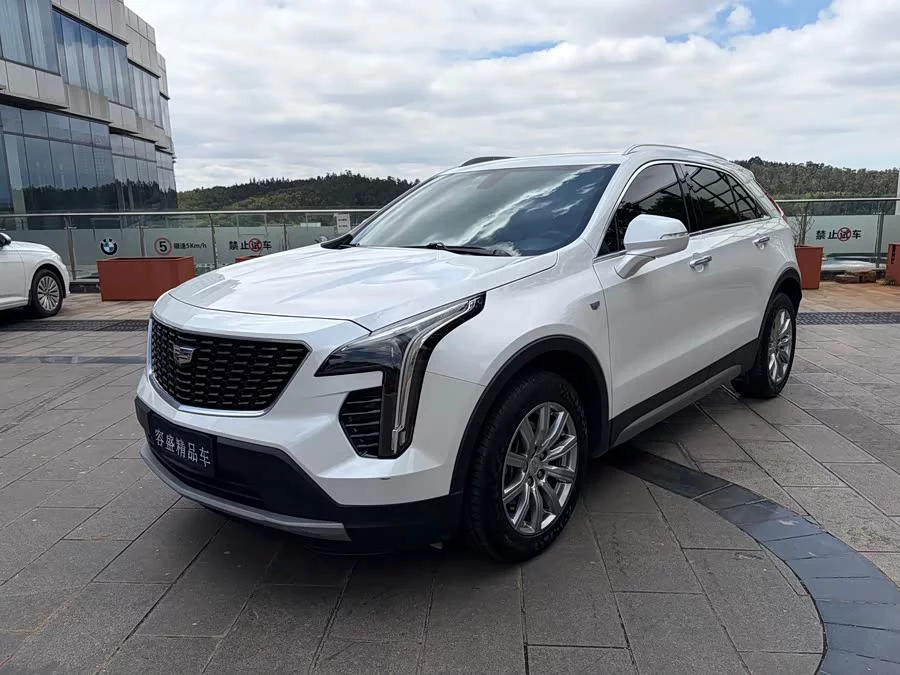 Cadillac XT4