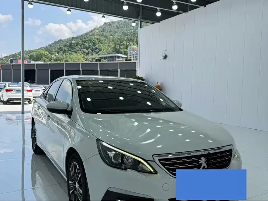 Peugeot 308