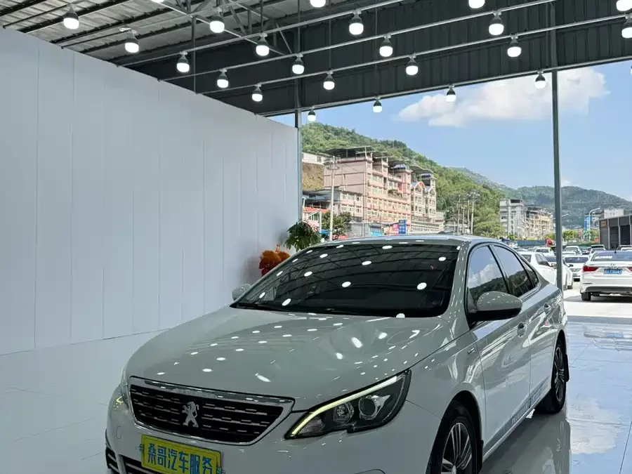 Peugeot 308