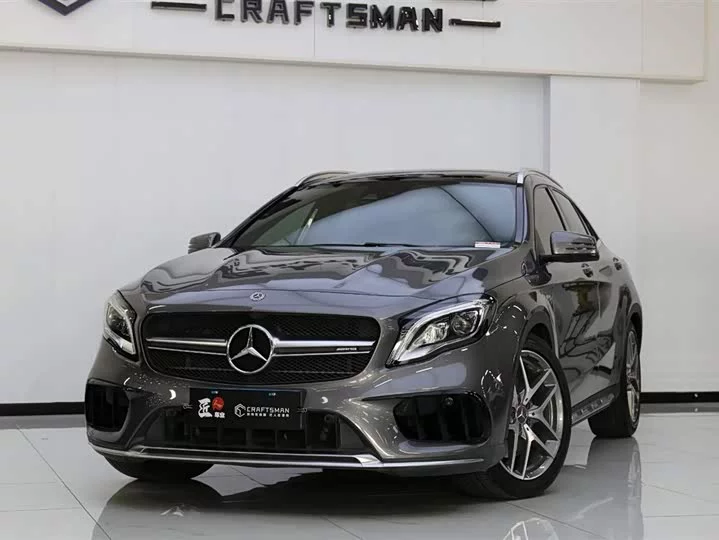 Mercedes-Benz GLA AMG