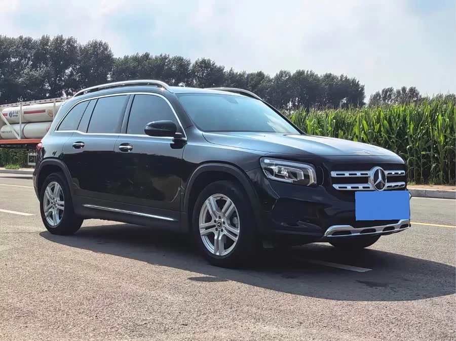 Mercedes Benz GLB