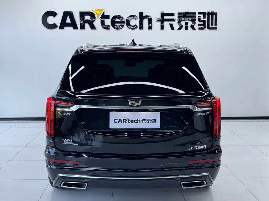 Cadillac XT6