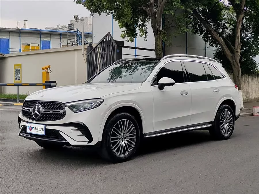 Mercedes Benz GLC
