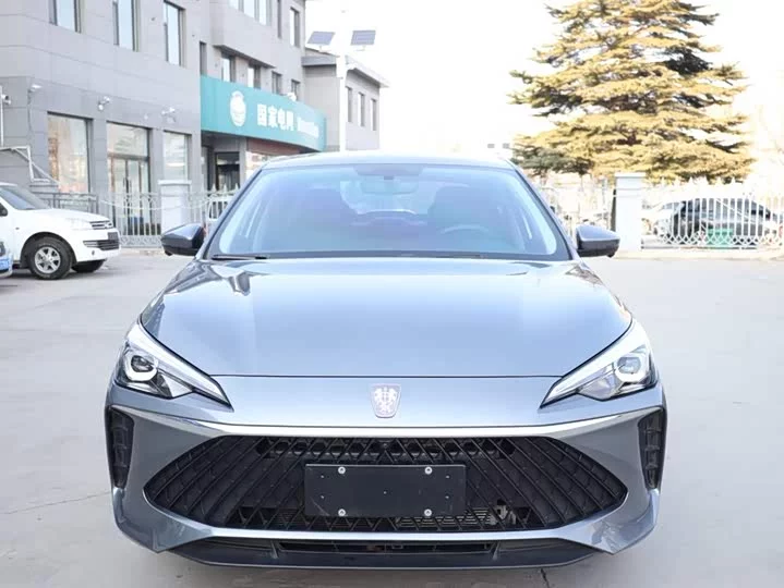 Roewe i5