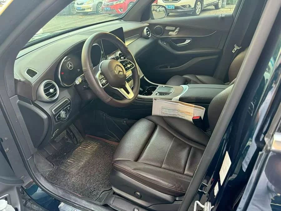 Mercedes Benz GLC