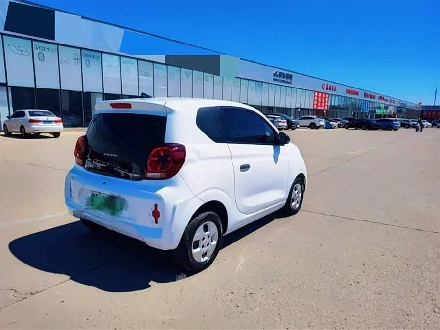 Roewe CLEVER
