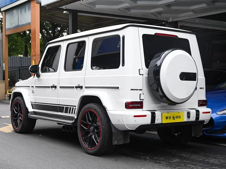 Mercedes Benz G-rated