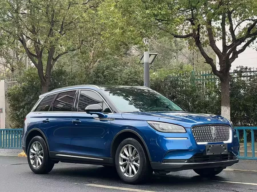 Lincoln Adventurer