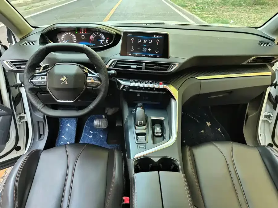 Peugeot 4008