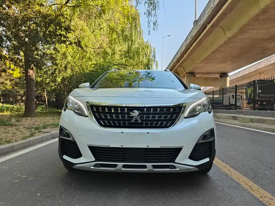 Peugeot 4008