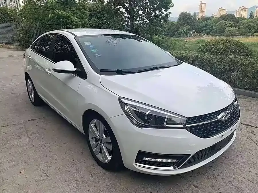 Chery Arrizo 5