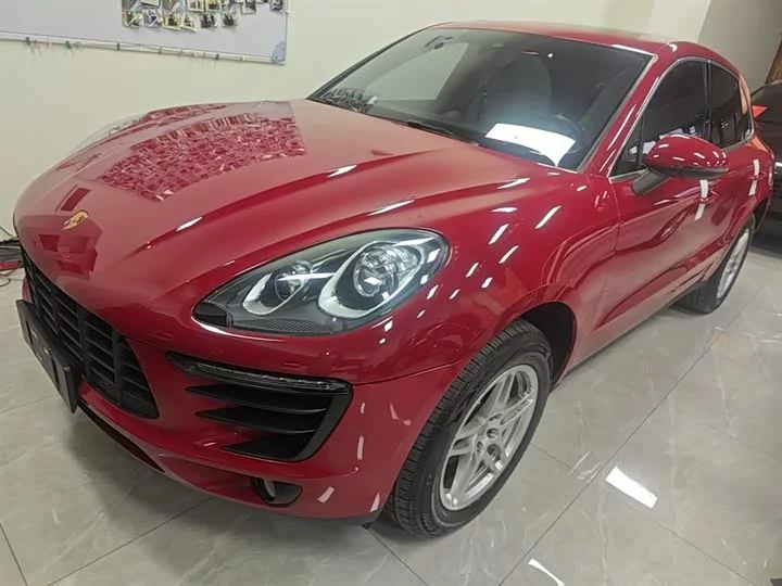 Porsche Macan