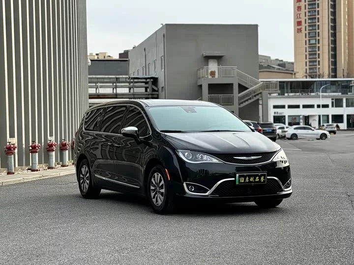 Chrysler Grand Voyager PHEV