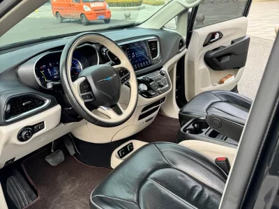 Chrysler Grand Voyager PHEV
