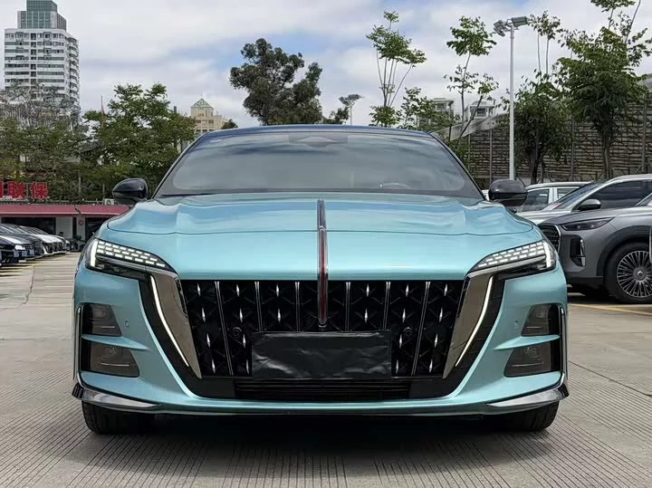 Hongqi H6