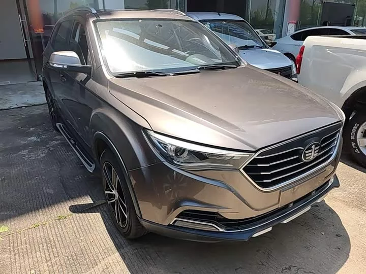 FAW Besturn X40