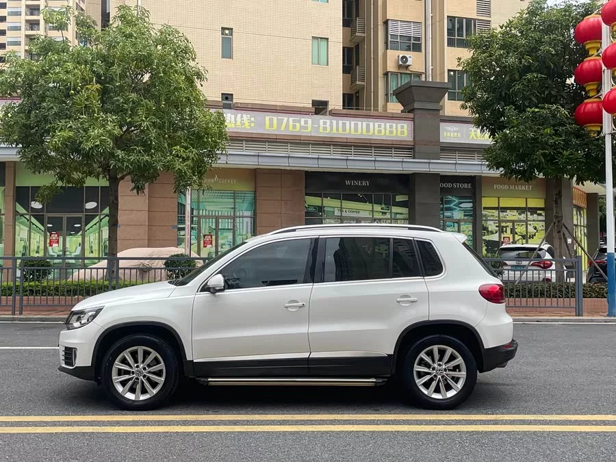 Volkswagen Tiguan