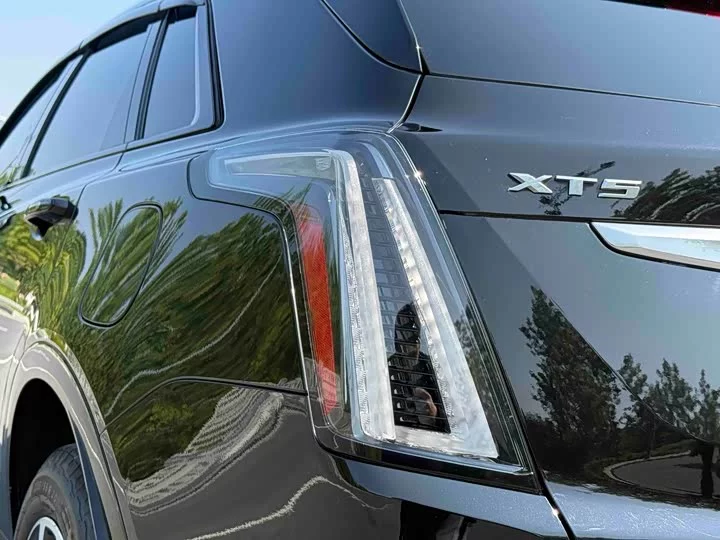 Cadillac XT5