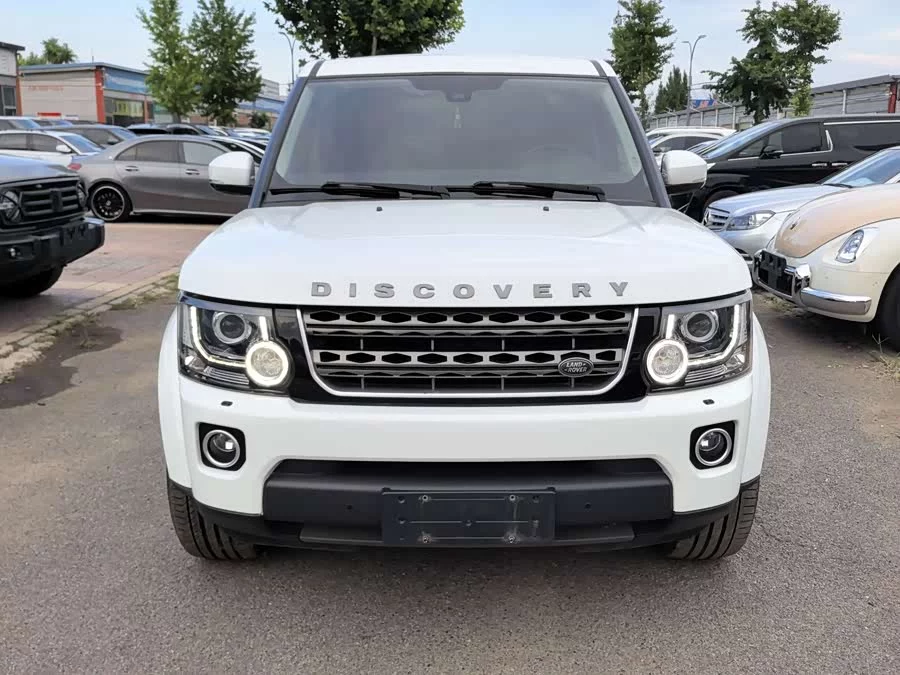 Land Rover finds