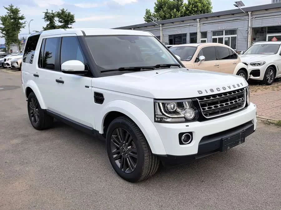 Land Rover finds