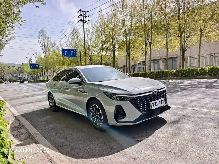 Chery Fengyun A8