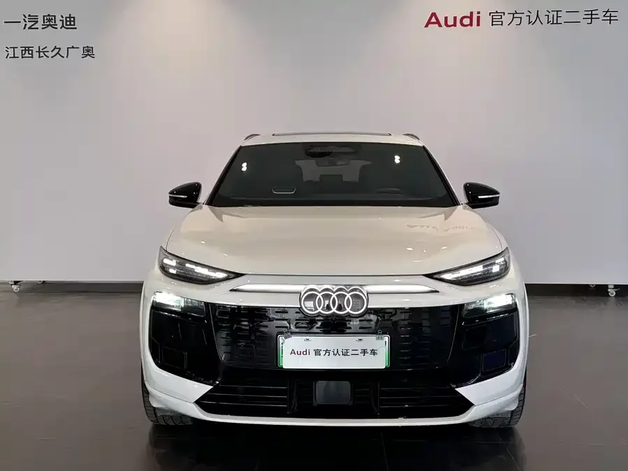 Audi Q6L e-tron