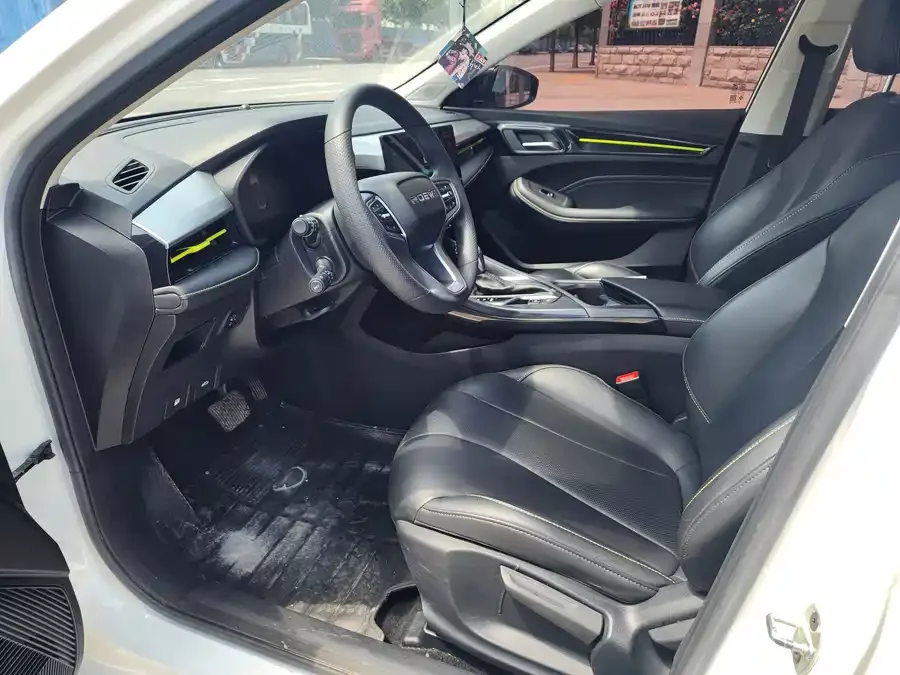 Roewe i5