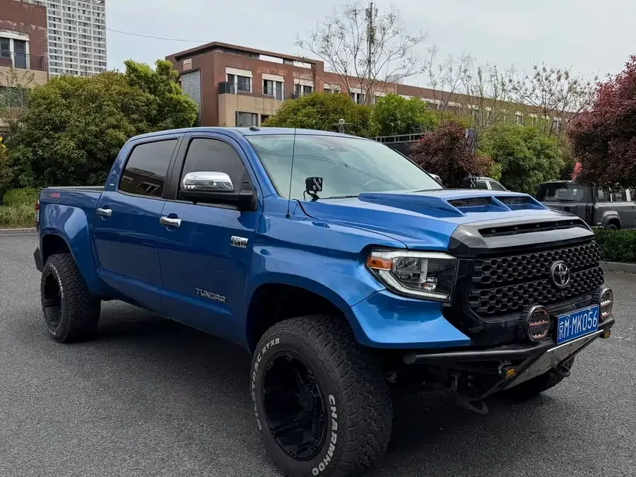 Toyota Tundra