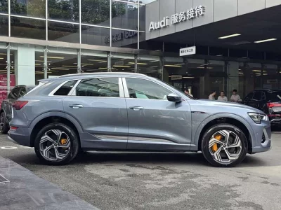 Audi e-tron