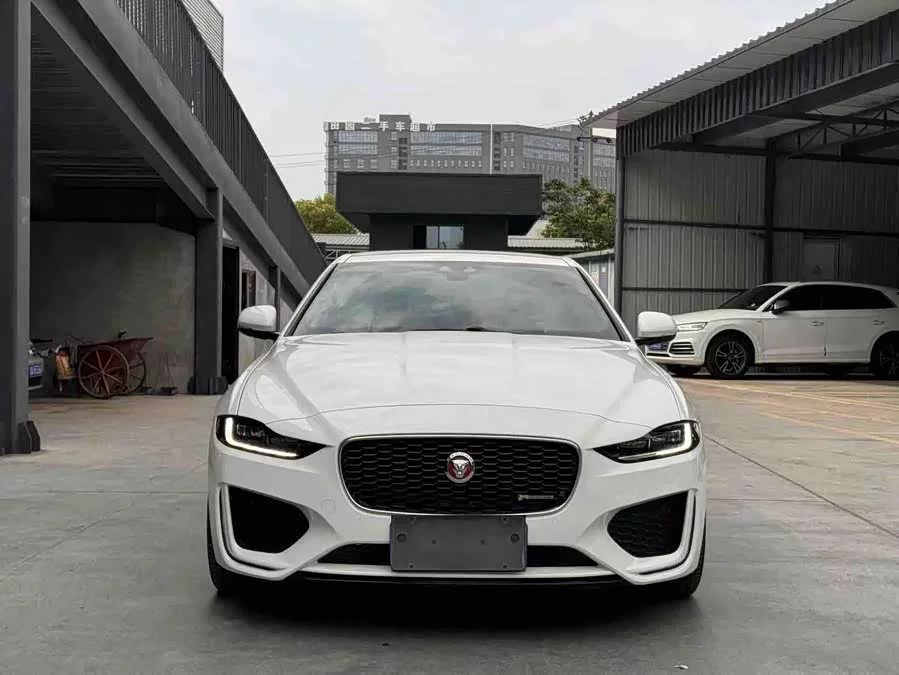 Jaguar XEL