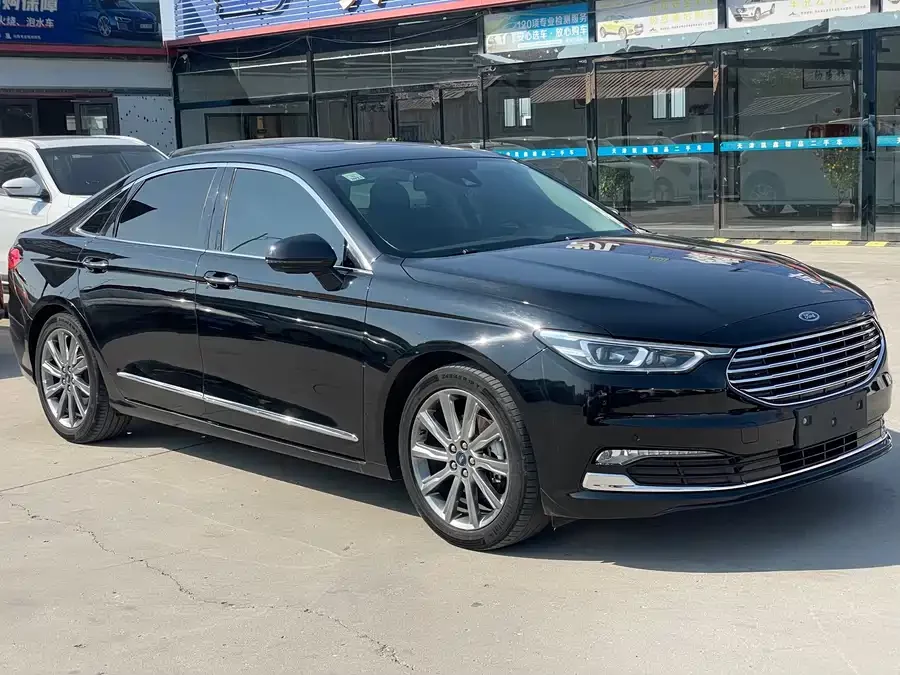 Ford Taurus