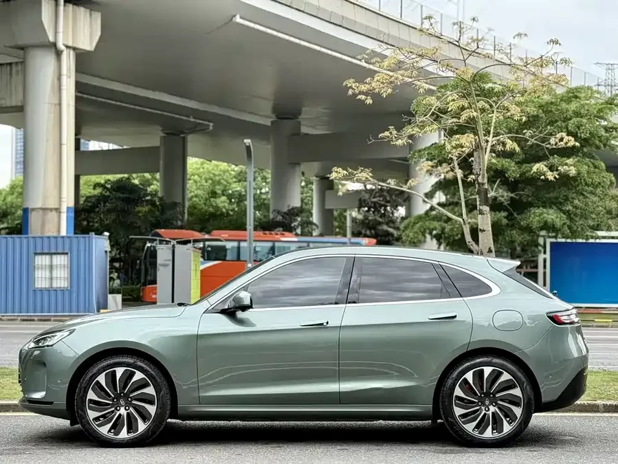 AITO Wenjie M5