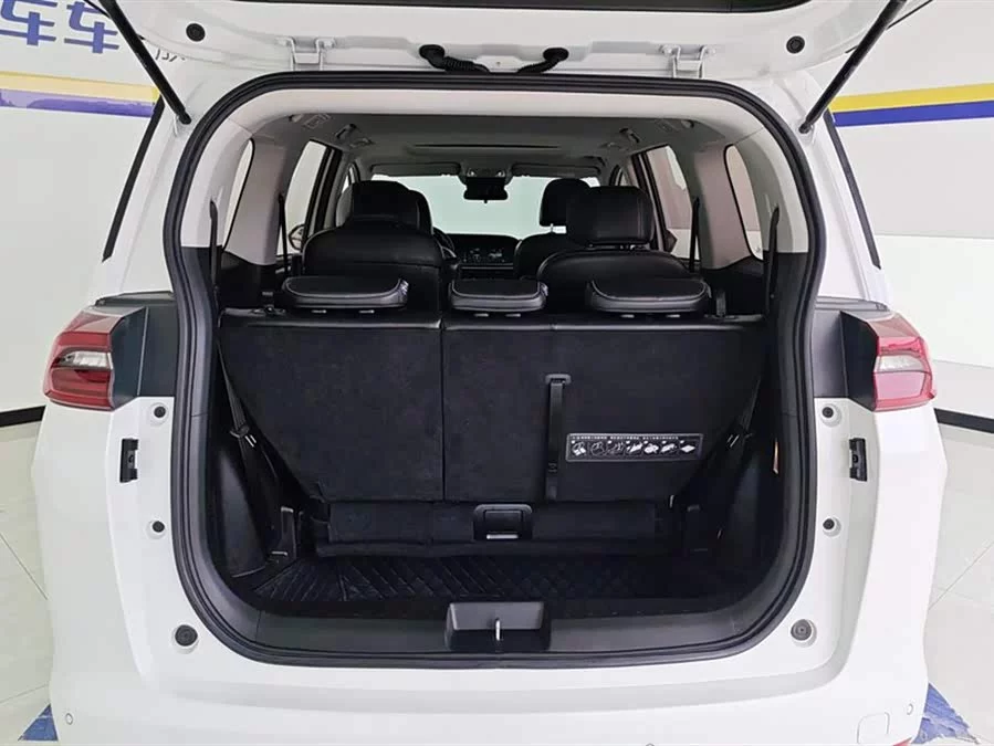 GAC Trumpchi M6