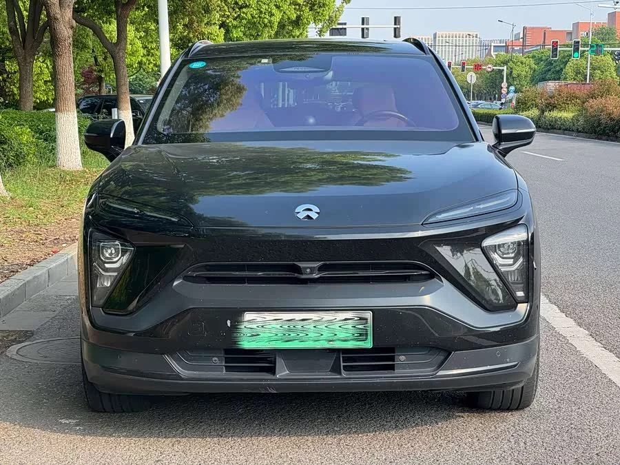NIO ES6